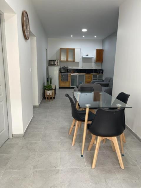 Rdc - Appartement F3 Villiers Le Bel 95 Proche De Paris Roissy Zewnętrze zdjęcie